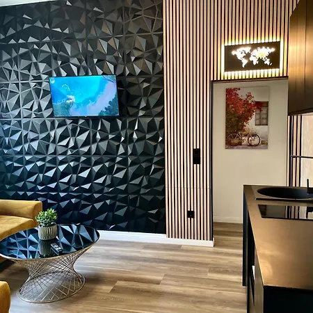 Aura Und 오버하우젠